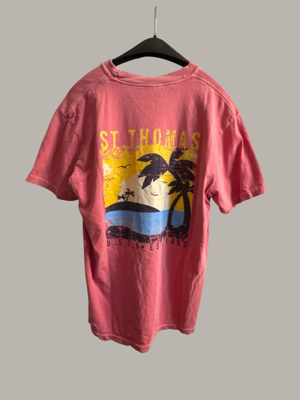 St Thomas USVI T Shirt Medium Comfort Colors Pink Coral Tropical Virgin Islands